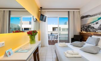 Atrium Ambiance Hotel