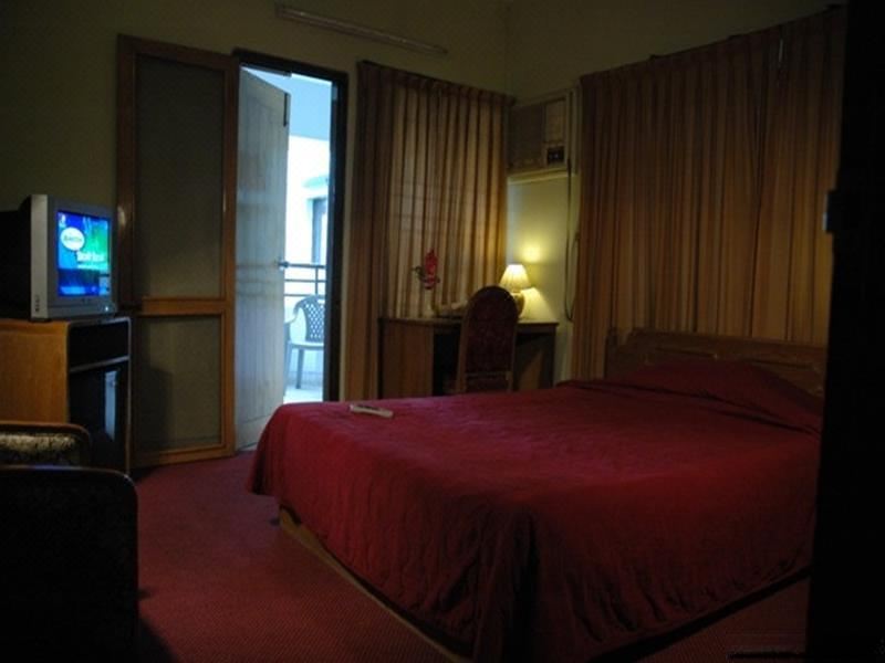 Hotel Center Point 외관