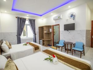 Hung Khanh Hotel