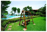 Birds and Bees Resort Hotel in zona One Tower Pratamnak