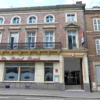 Le Saint Louis Hotel Exterior