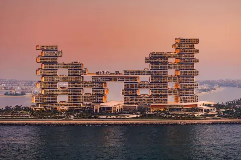 Atlantis, the Royal