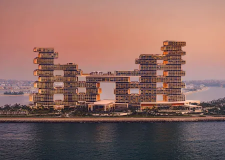 Atlantis, the Royal Отели рядом с достопримечательностью «The View Palm Jumeirah»