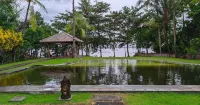 Blue Fish Hotel Hotels in Panimbang