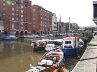 Premier Inn Bristol City Centre King St Hotels near Queen Square