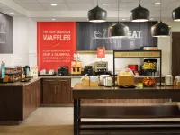 Hampton Inn by Hilton Pinellas Park St. Petersburg - breakfast