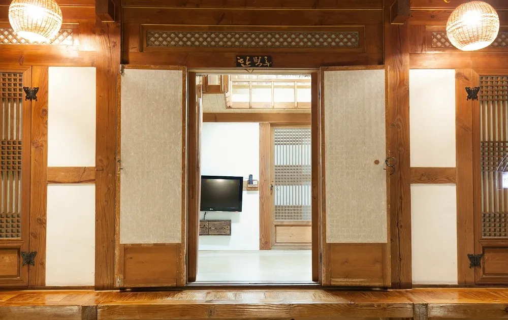Bukyungdang Hanok Guesthouse Phòng Photos