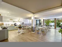 Mercure Cairns Hotels in Parramatta Park