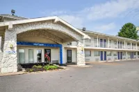 Motel 6 Saint Joseph, MO Các khách sạn ở Saint Joseph