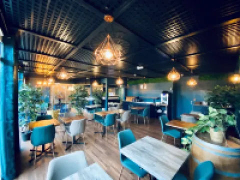 Sure Hotel by Best Western Calais Coquelles Tunnel s/ Manche 科凱勒酒店