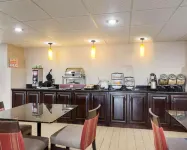 Quality Inn Olive Branch - sarapan
