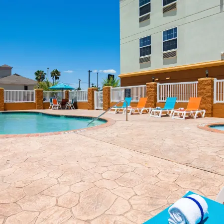Best Western Ingleside Inn  Suites