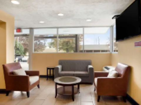 Super 8 by Wyndham Jackson Hotels in Jackson