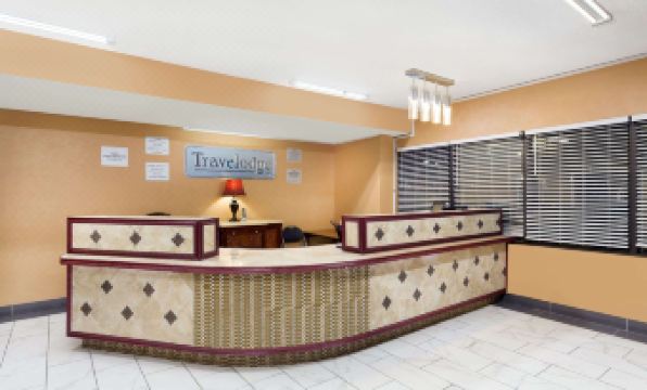 Travelodge by Wyndham Reno Downtown