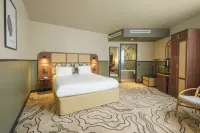 보코 파리 - 포르트 드 클리쉬 언 IHG 호텔 Fix Studio 주변 호텔