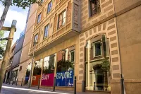 Urbany Hostel BCN Go! - hostel
