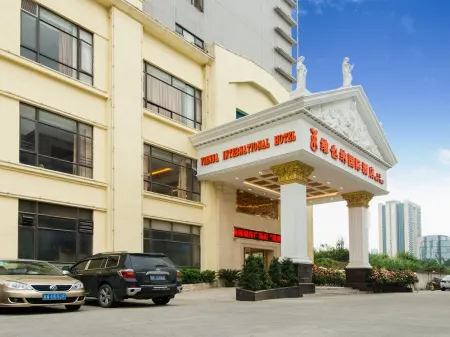 Vienna International Hotel (Foshan City Plaza Vanke Plaza)