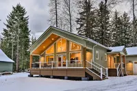Family-Friendly Packwood Retreat w/ Deck! - Wifi