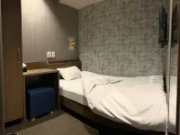 The Bed and Spa所澤旅舍（僅限男性）