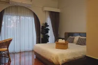 Matou Hostel & Cafe Hotels in Kantang