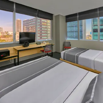 City Express Plus by Marriott Ciudad de México Santa Fe Hotels near Patio Santa Fe