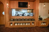 King's Kraft the Park Executive Hotel - Desayuno