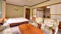 Futamata Onsen Kashiwaya Ryokan Hotel a Shimogō