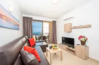 Sea Bliss Apartments with Terrace Close to the Sea