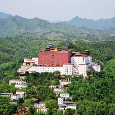 Mulan Hotel