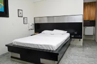 Torettos Hoteles en Yumbo
