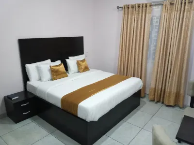 Blooms Spot Hotel - Super Deluxe