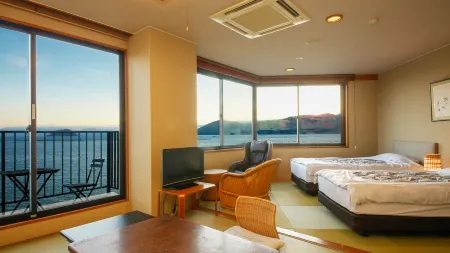 Ryokan Beniayu Отели в г. Нагахама