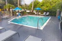 Holiday Inn Express & Suites FORT LAUDERDALE AIRPORT WEST by IHG - Pools