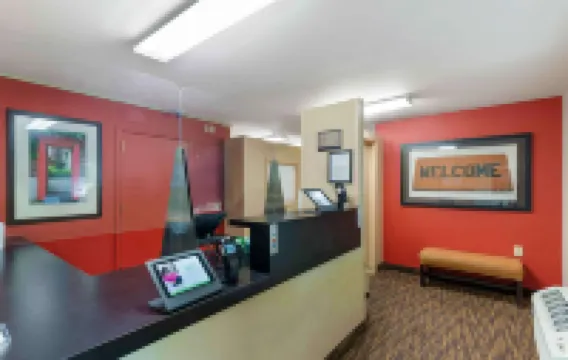 Extended Stay America Select Suites - Atlanta - Kennesaw Chastain Rd