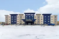 Home Inn & Suites Regina Airport Hotel di 