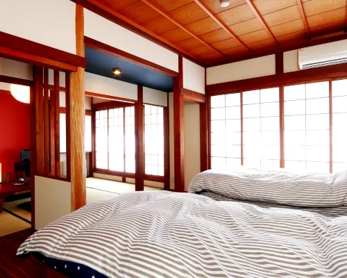 Gokayama Ryokan Yoshinoya Hotel a Nanto