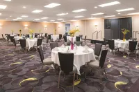 La Quinta Inn & Suites by Wyndham Tacoma - Seattle - breakfast