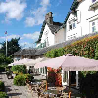 Lakes Hotel & Spa Hotel Exterior