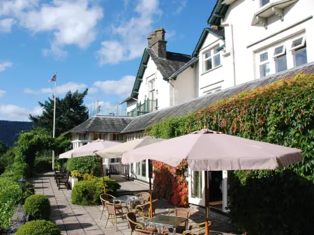 Lakes Hotel & Spa Отели в г. Bowness-on-Windermere