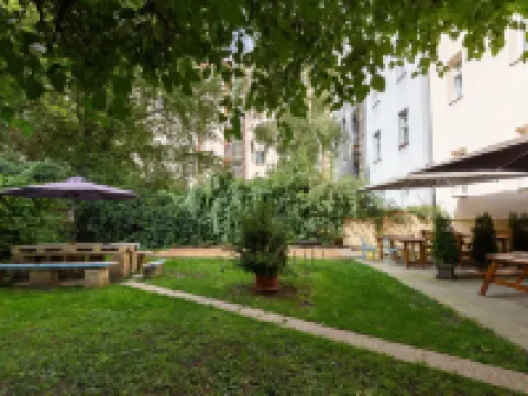 Hostel Dakura Hotels in Prague