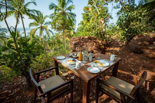 Cabo Serai - Homestays