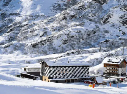 ヒット ザ スカイ