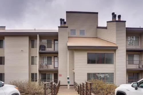 Brian Head Studio Condo w/ Balcony + Mountain View - 3-Star