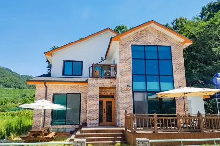 Gimcheon Hanawagachi Pension