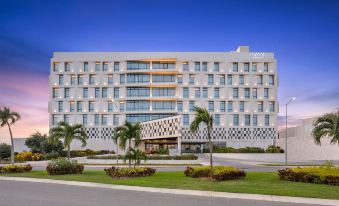 Avani Cancun Airport