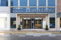 路易萊昂絲綢飯店 Salón del Reino de los Testigos Cristianos de Jehová附近的飯店