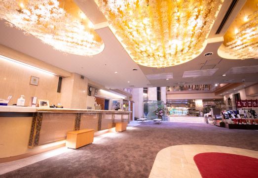 이와쿠니 고쿠사이 간코 호텔