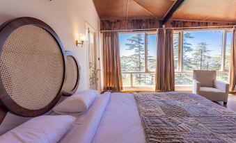 Seclude Shimla, Taraview