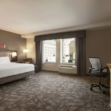 Hilton Garden Inn San Antonio Downtown Riverwalk