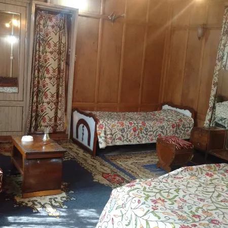 Nairobi Houseboat